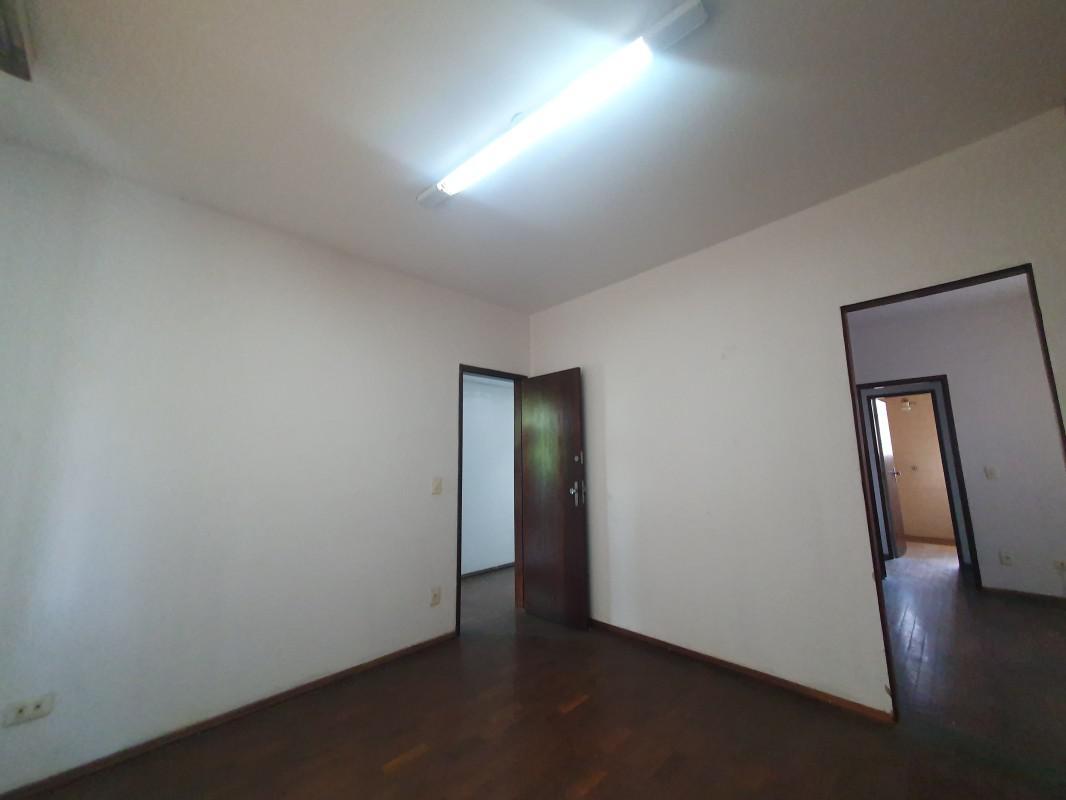 Casa, Barro Preto, 4 Quartos, 0 Vaga