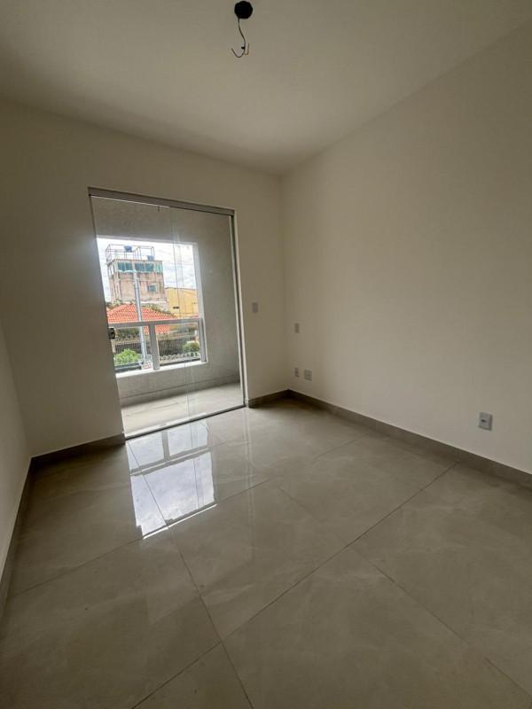 Casa, Floramar, 2 Quartos, 2 Vagas, 2 Suítes