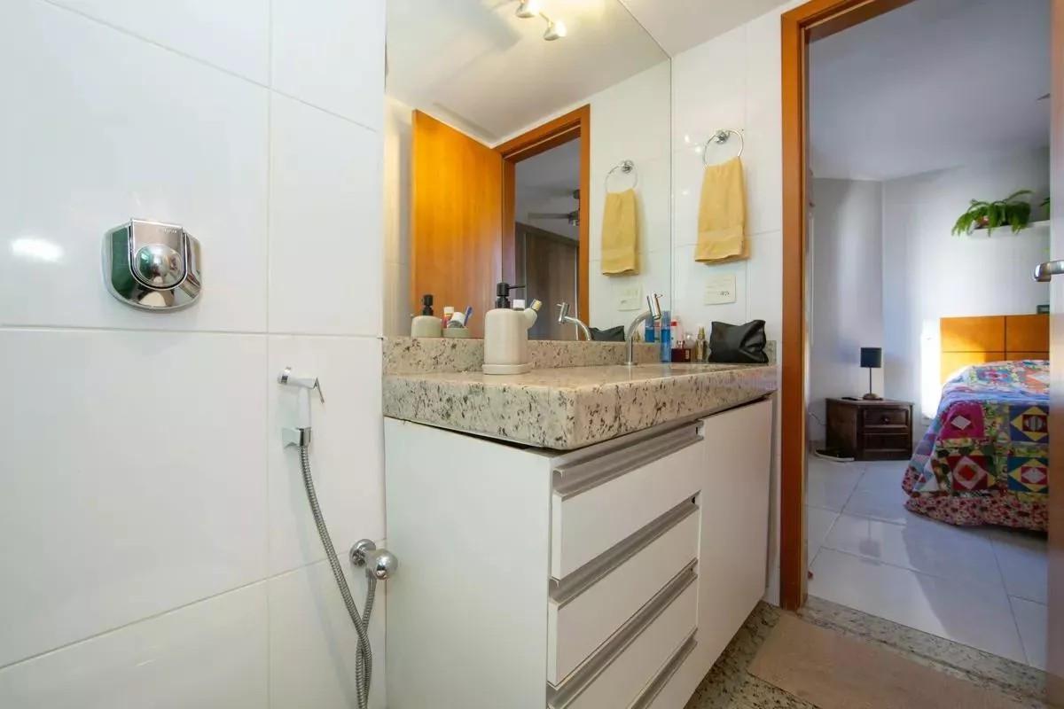 Apartamento, Prado, 2 Quartos, 2 Vagas, 1 Suíte