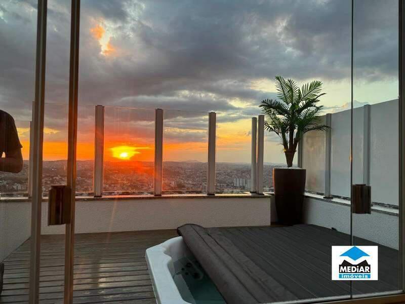 Cobertura, Buritis, 3 Quartos, 3 Vagas, 1 Suíte