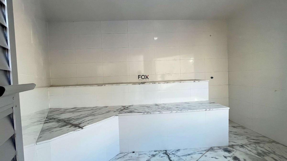 Casa, Estoril, 3 Quartos, 6 Vagas, 1 Suíte