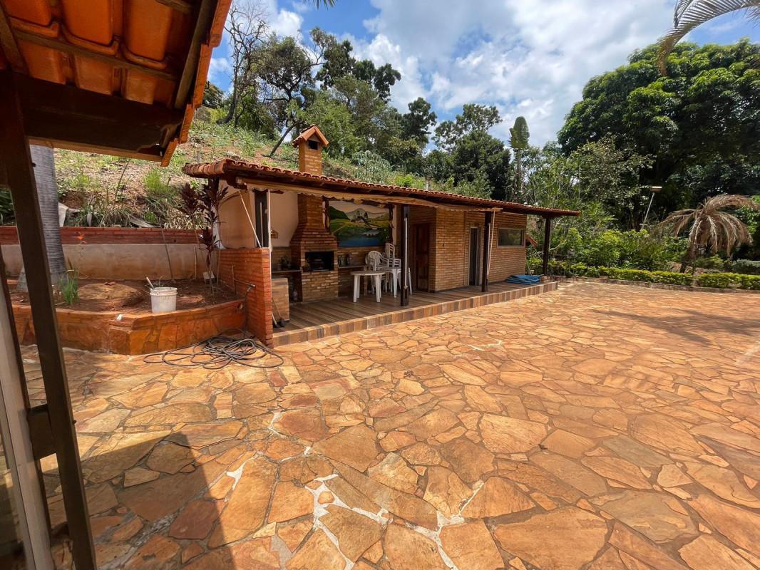 Fazenda, Chácara Bom Jardim, 4 Quartos, 2 Vagas, 4 Suítes