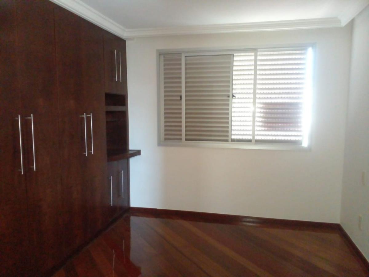 Apartamento, Ipiranga, 4 Quartos, 2 Vagas, 1 Suíte