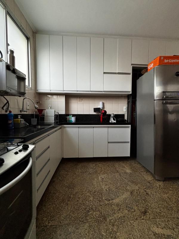 Cobertura, Sagrada Família, 4 Quartos, 2 Vagas, 1 Suíte