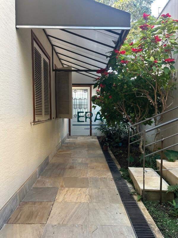 Casa, Belvedere, 4 Quartos, 0 Vaga, 1 Suíte