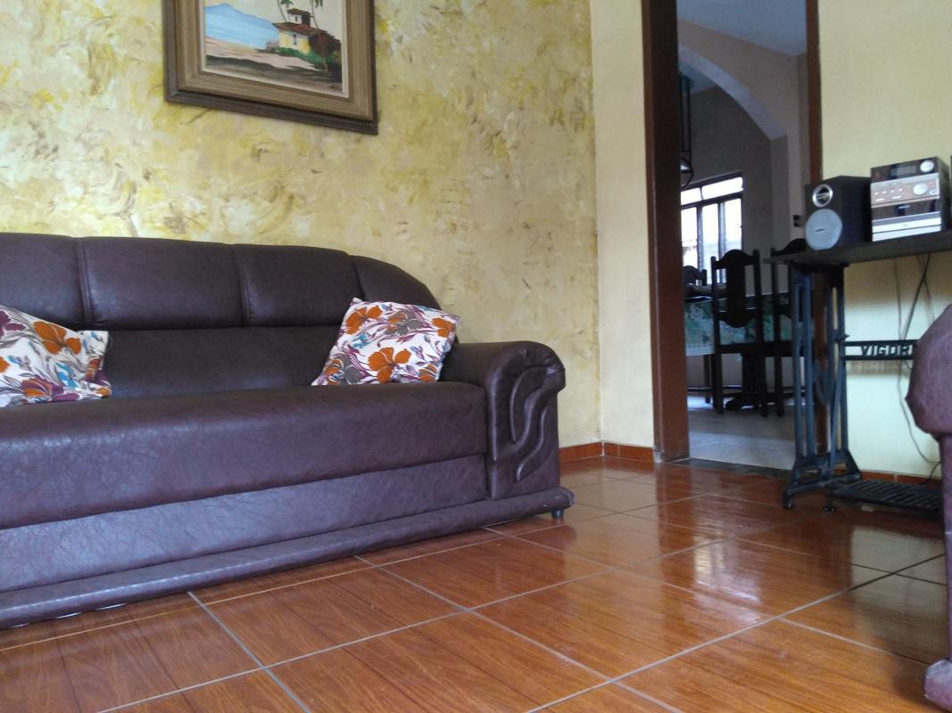 Casa, Novo Glória, 6 Quartos, 3 Vagas, 1 Suíte