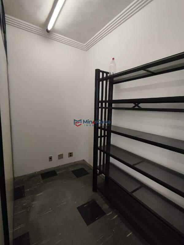 Sala, Centro, 0 Quarto, 0 Vaga