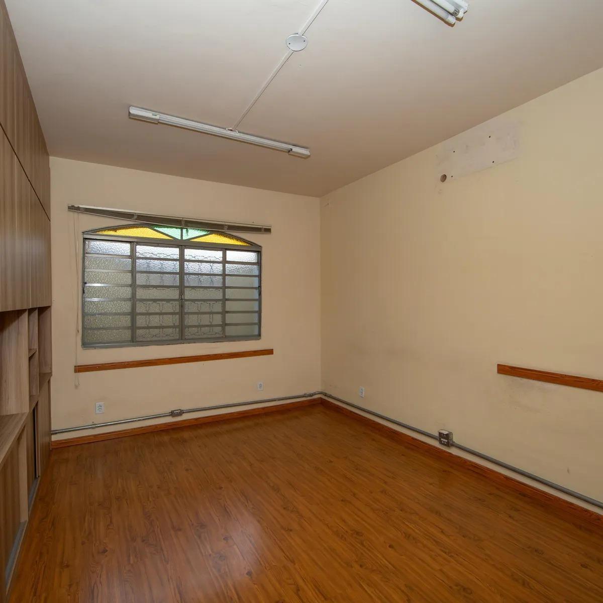 Casa, Betânia, 3 Quartos, 3 Vagas, 1 Suíte
