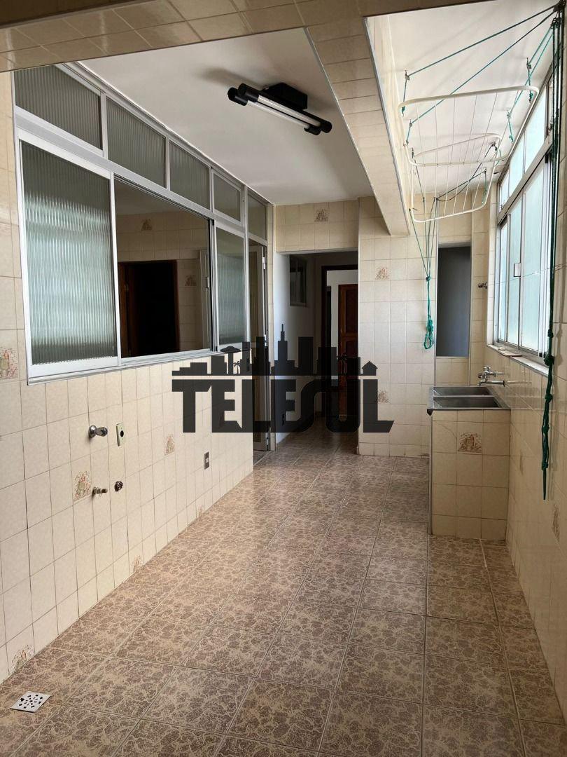 Apartamento, Centro, 3 Quartos, 0 Vaga, 1 Suíte