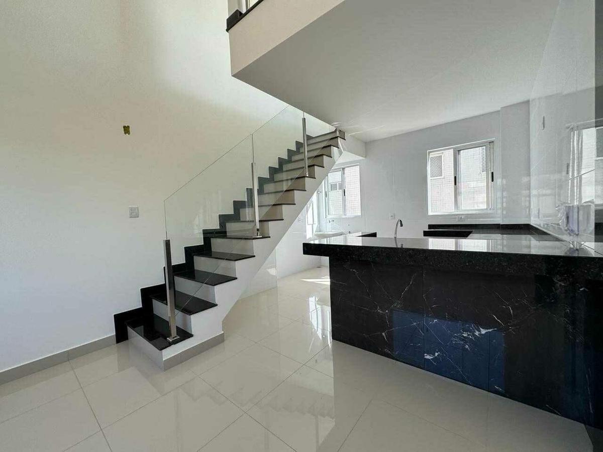 Cobertura, Vila Paris, 2 Quartos, 3 Vagas, 2 Suítes