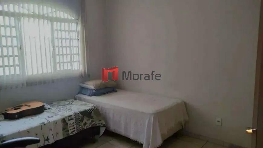 Casa, Serrano, 3 Quartos, 2 Vagas, 1 Suíte
