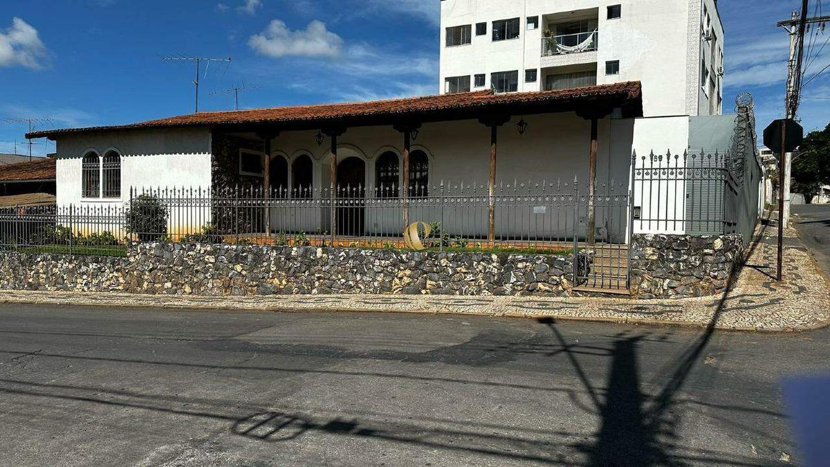 Casa, Jardim Cambuí, 4 Quartos, 4 Vagas, 2 Suítes