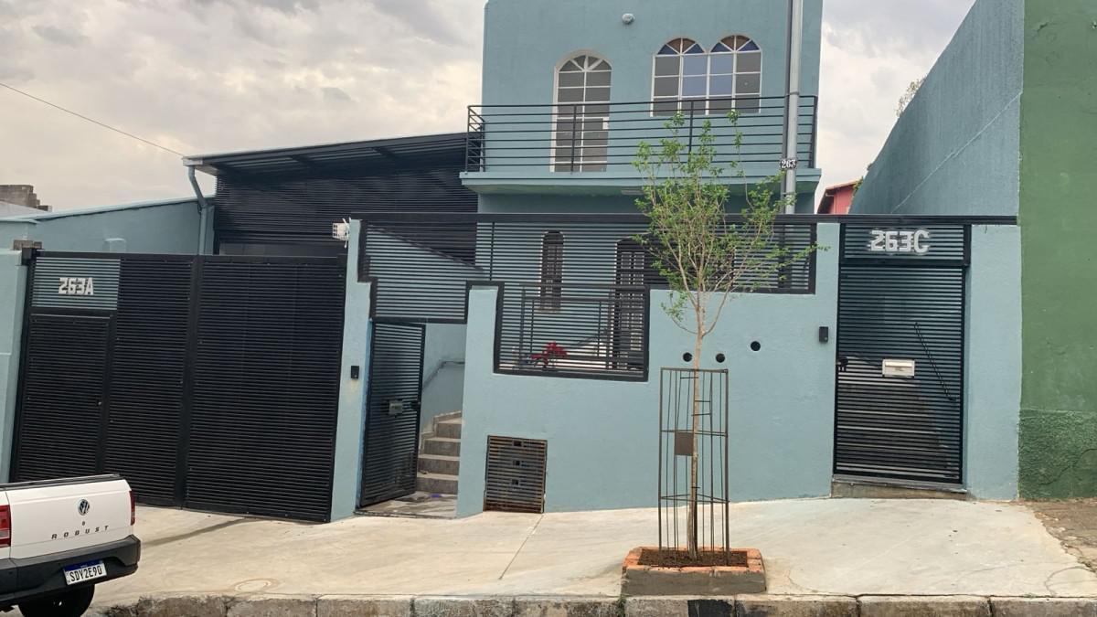 Casa Comercial, Santa Cruz, 2 Quartos, 0 Vaga, 1 Suíte