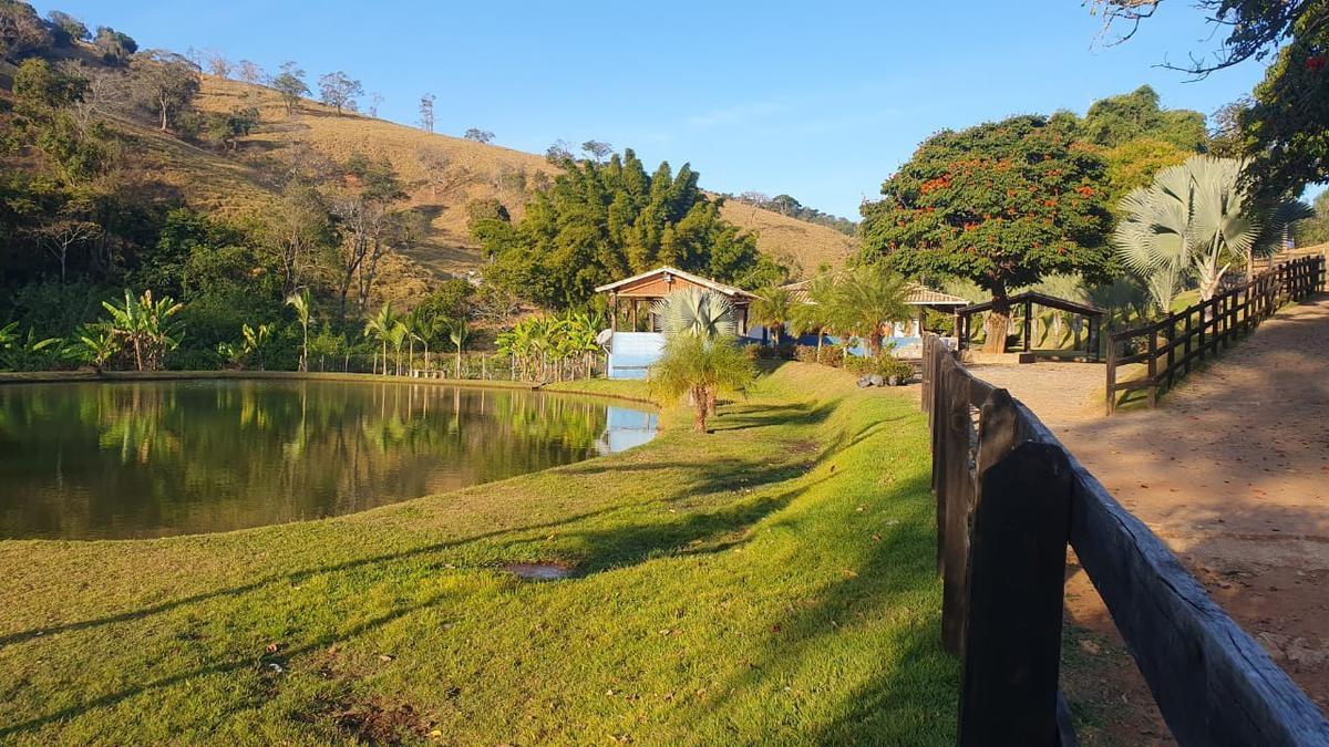 Fazenda, Centro, 3 Quartos, 0 Vaga, 2 Suítes