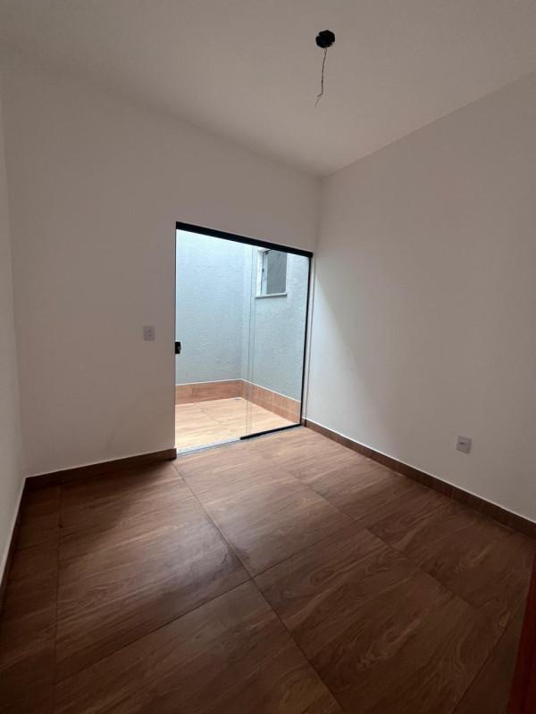 Casa, Masterville, 3 Quartos, 4 Vagas, 1 Suíte