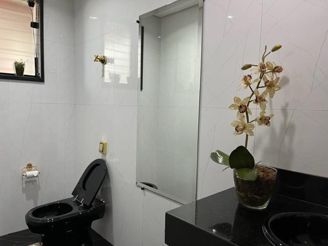 Casa, Nova Esperança, 4 Quartos, 3 Vagas, 2 Suítes