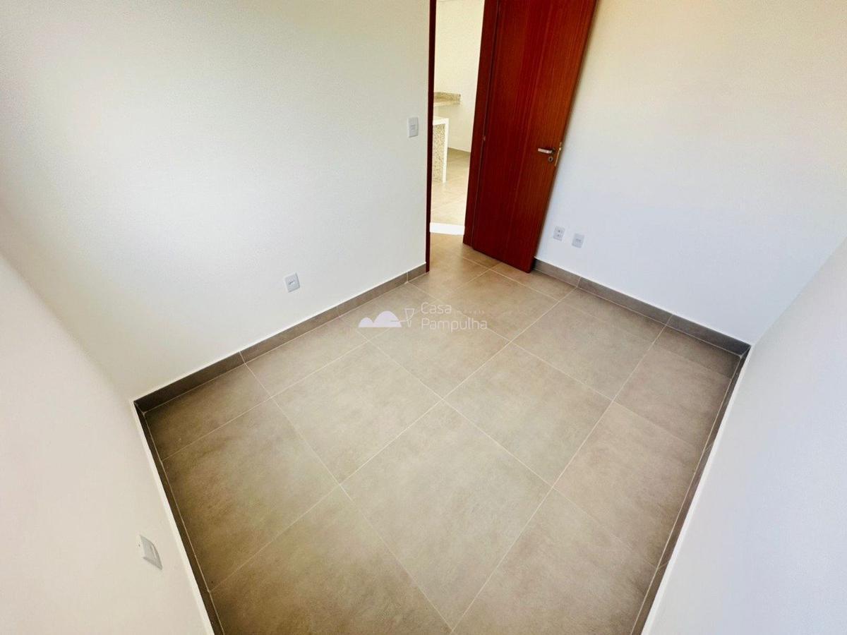 Apartamento, Candelária, 2 Quartos, 2 Vagas