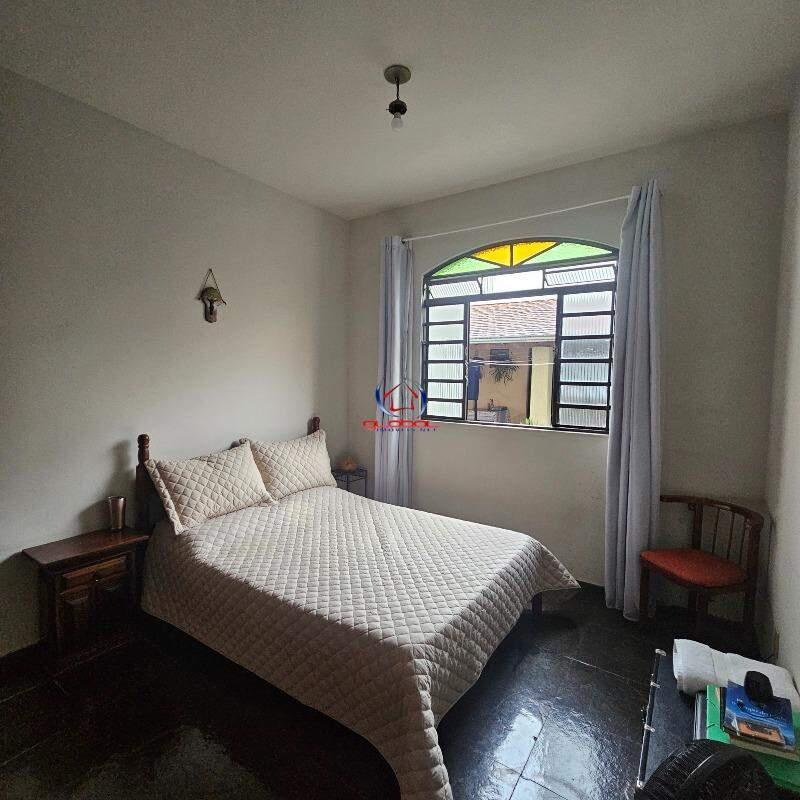 Casa, Ouro Preto, 4 Quartos, 5 Vagas, 1 Suíte