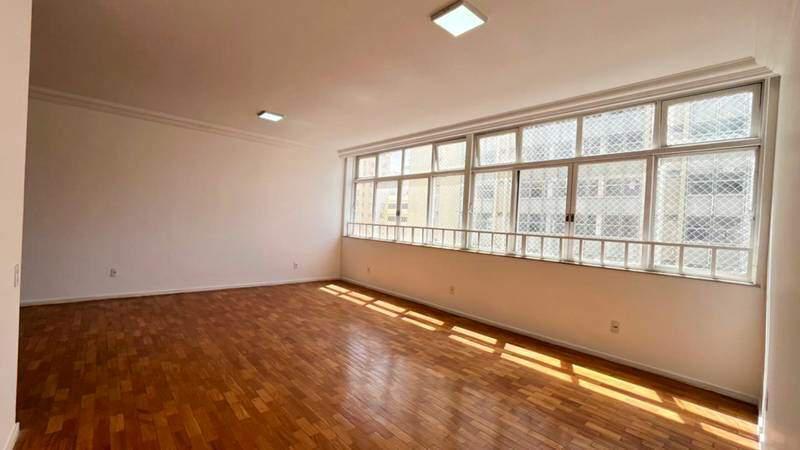 Apartamento, Centro, 4 Quartos, 2 Vagas, 1 Suíte