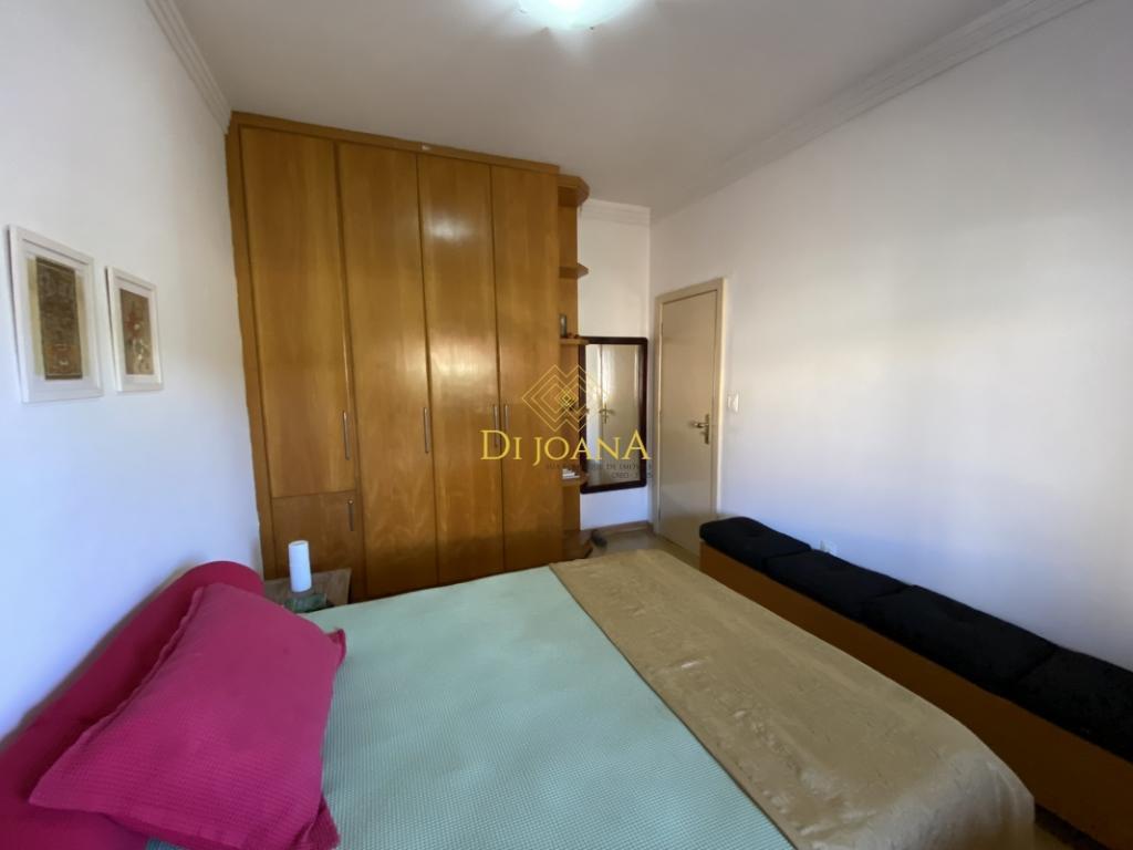 Casa, Centro, 3 Quartos, 2 Vagas, 1 Suíte