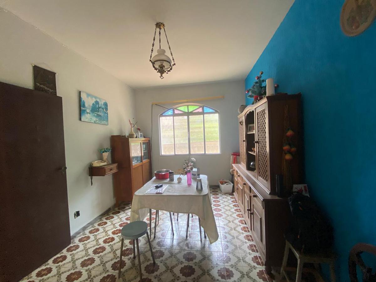 Lote, Centro, 3 Quartos, 0 Vaga, 1 Suíte