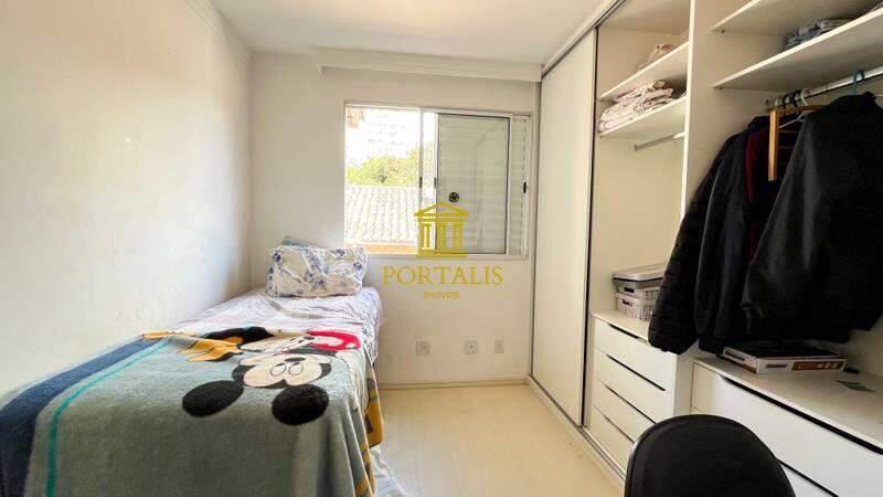 Casa, Buritis, 4 Quartos, 2 Vagas, 1 Suíte