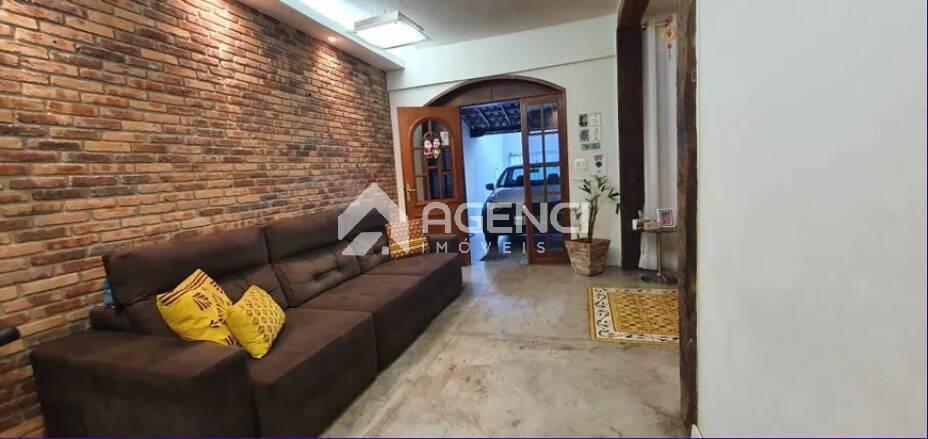 Casa, São Gonçalo, 3 Quartos, 0 Vaga, 1 Suíte