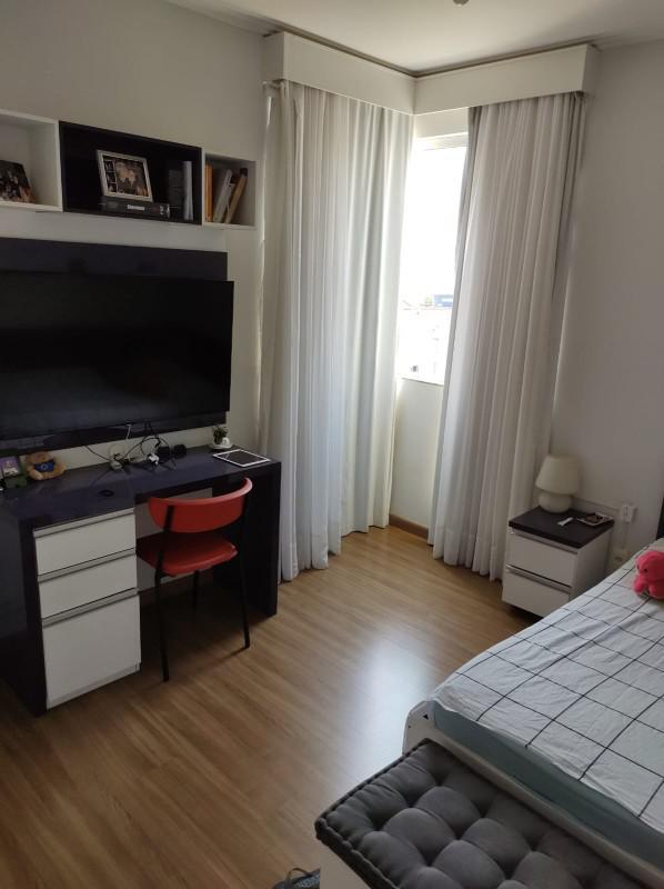 Casa, Alto dos Pinheiros, 3 Quartos, 4 Vagas, 1 Suíte