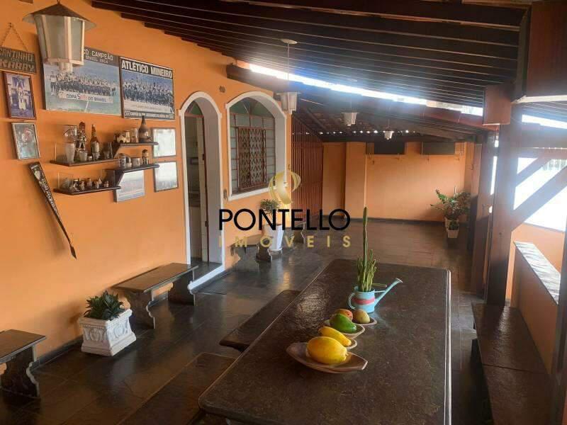 Casa, Cidade Nova, 4 Quartos, 3 Vagas, 1 Suíte