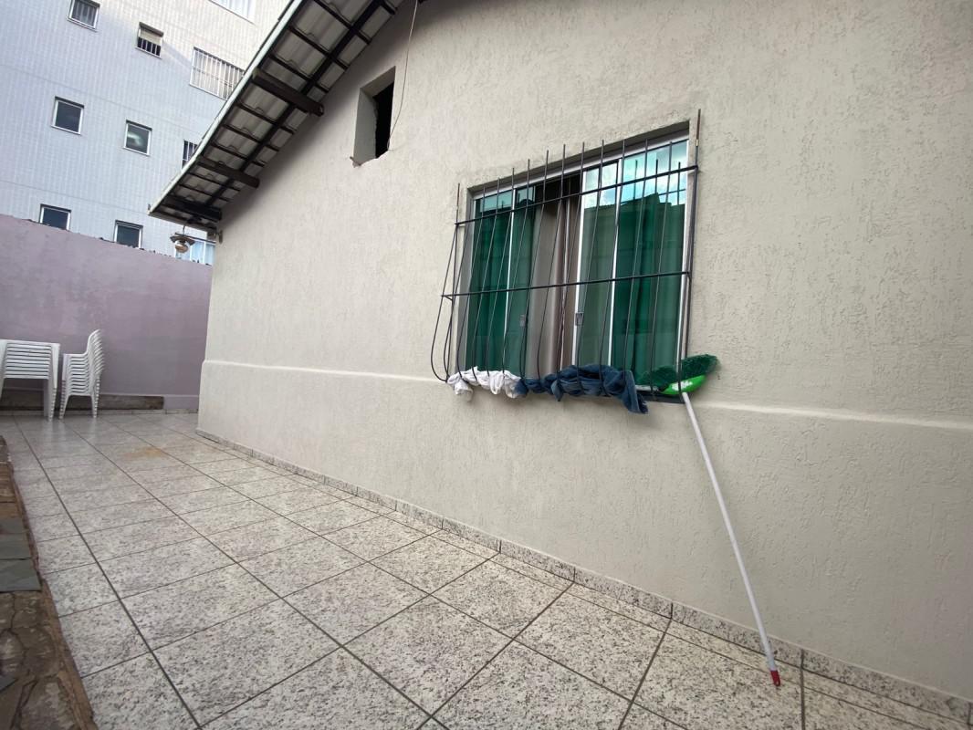 Casa, Tirol, 3 Quartos, 3 Vagas, 1 Suíte