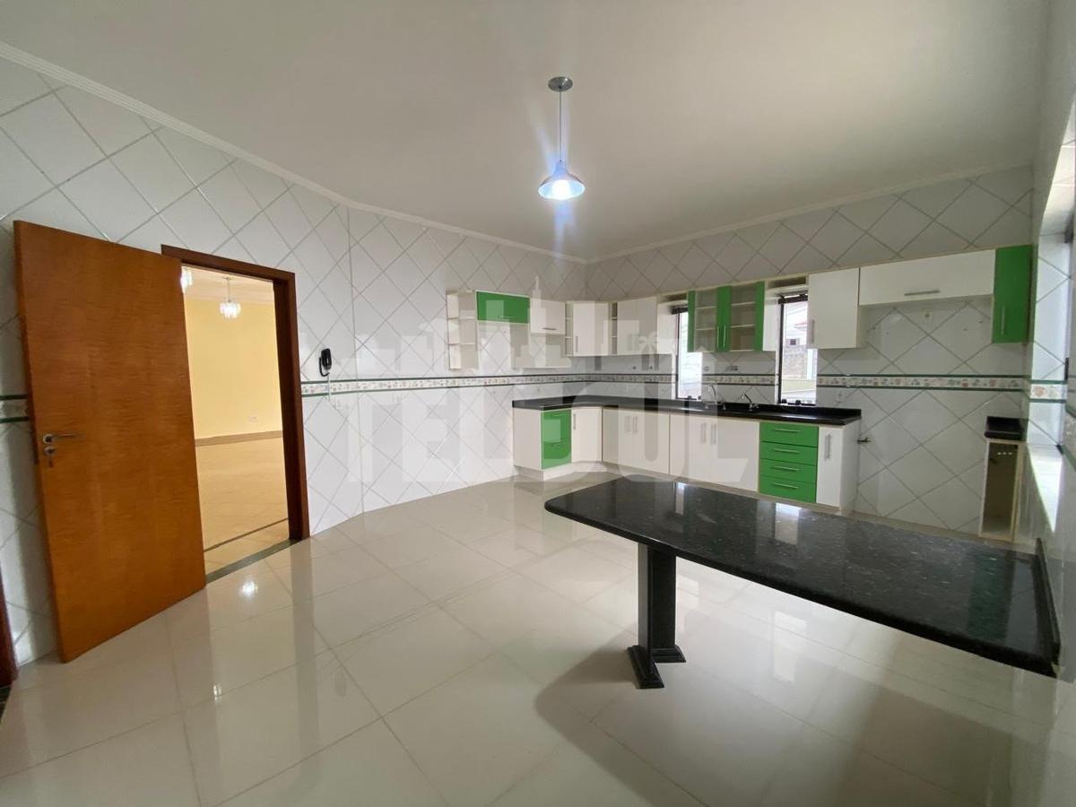 Casa, Vila Verde, 3 Quartos, 8 Vagas, 1 Suíte