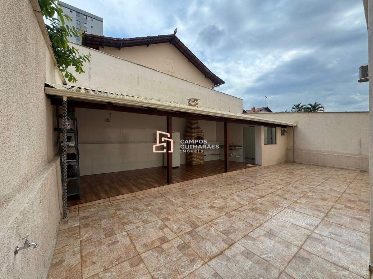 Casa, Milionários, 3 Quartos, 7 Vagas, 1 Suíte