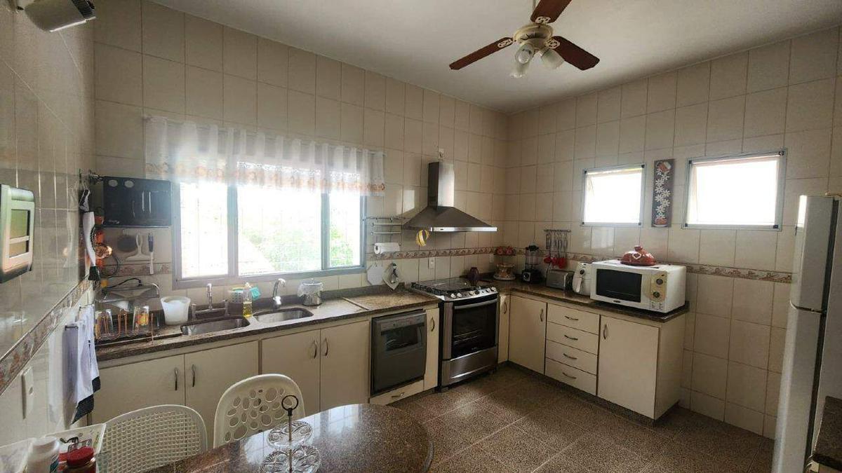 Casa, Canto das Águas, 5 Quartos, 2 Vagas, 4 Suítes