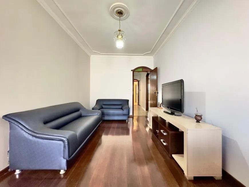 Casa, Santa Mônica, 4 Quartos, 3 Vagas, 1 Suíte