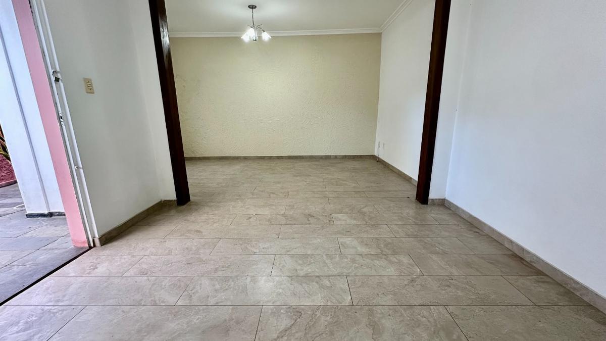 Casa, Itapoã, 5 Quartos, 5 Vagas, 2 Suítes