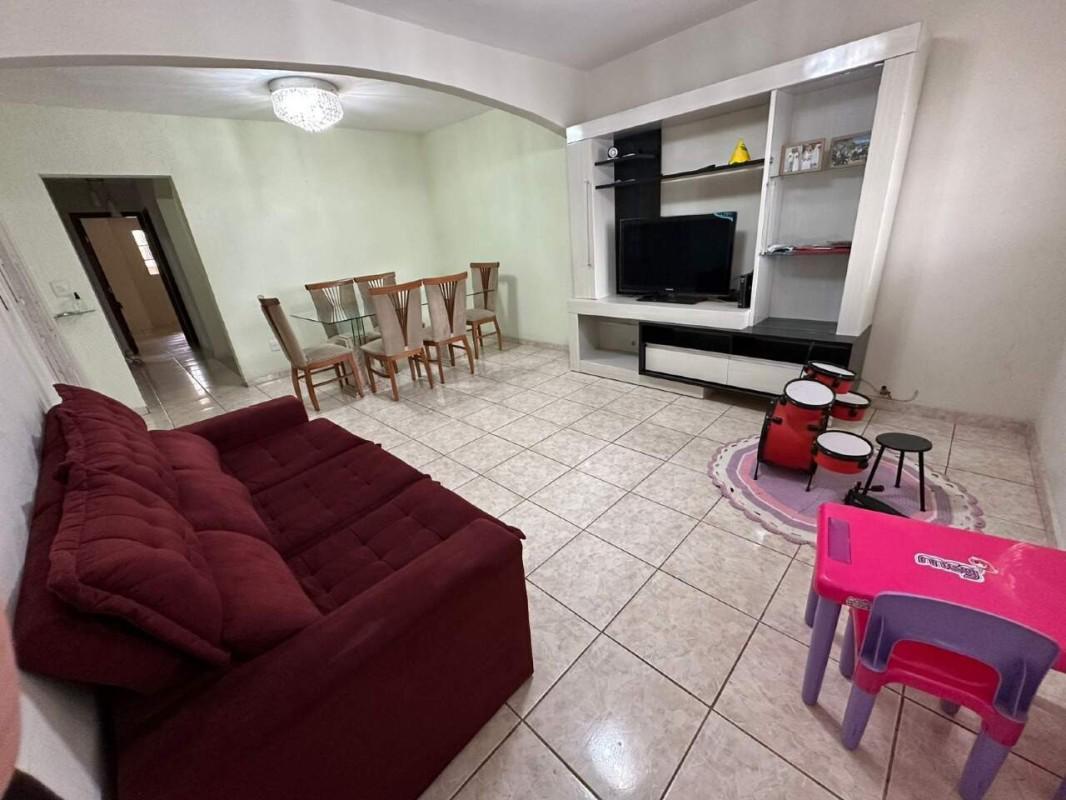 Casa, Teixeira Dias, 3 Quartos, 2 Vagas, 1 Suíte