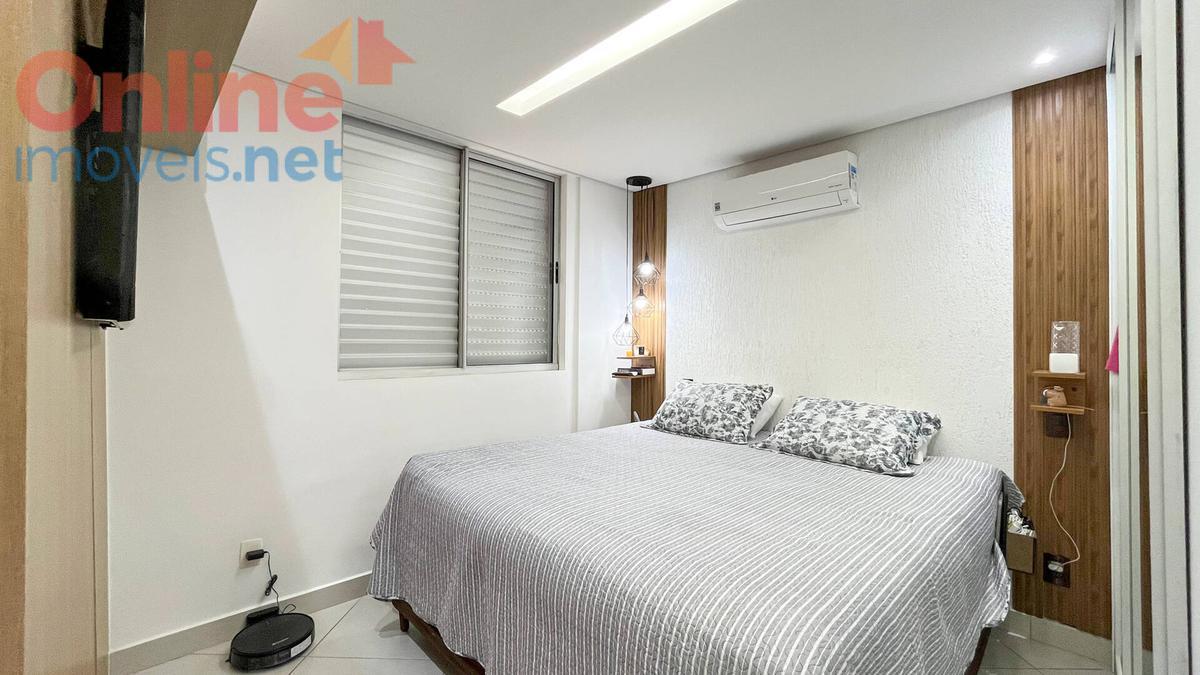 Apartamento, Castelo, 3 Quartos, 0 Vaga, 1 Suíte