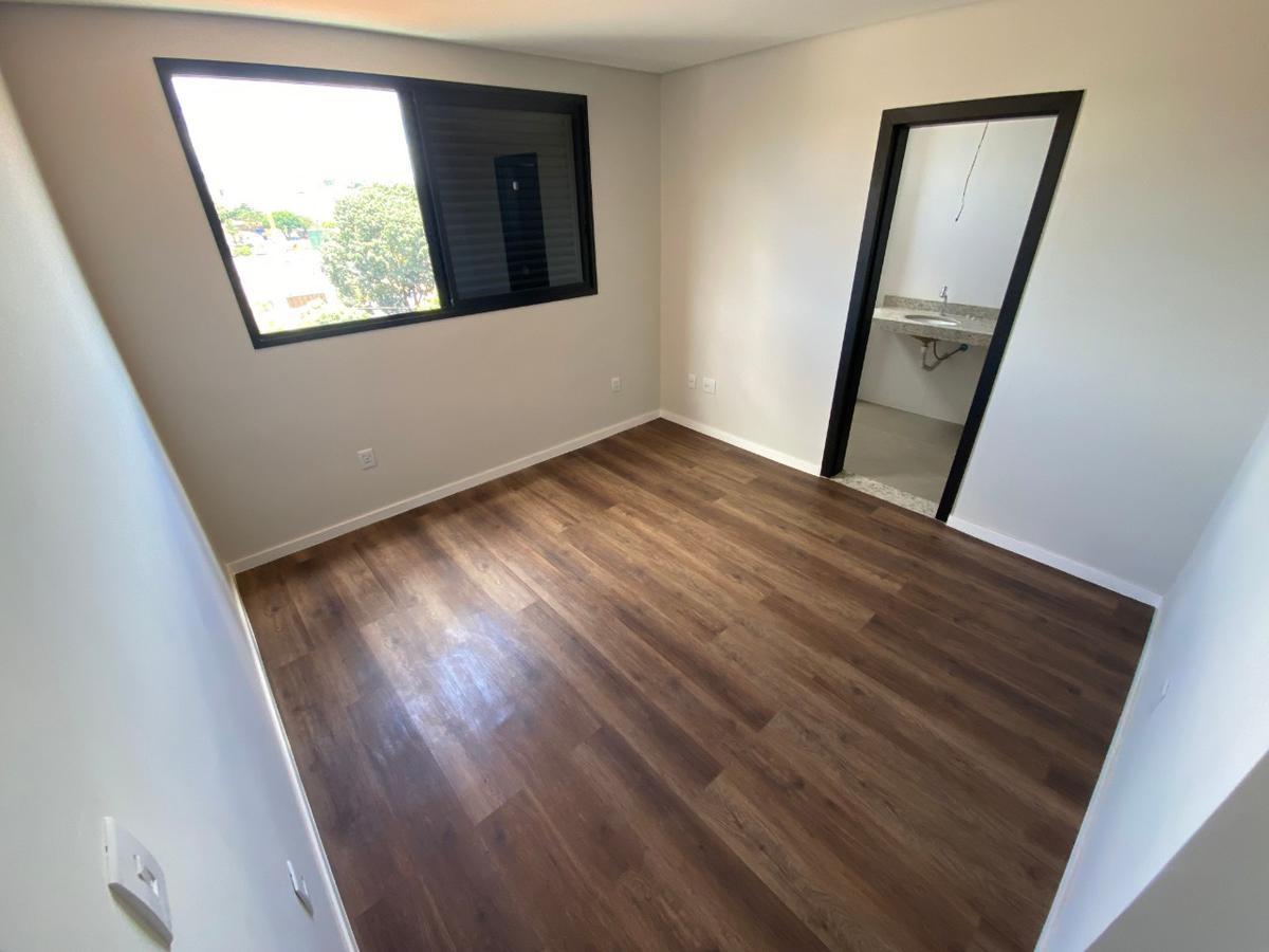 Cobertura, Liberdade, 3 Quartos, 2 Vagas, 1 Suíte