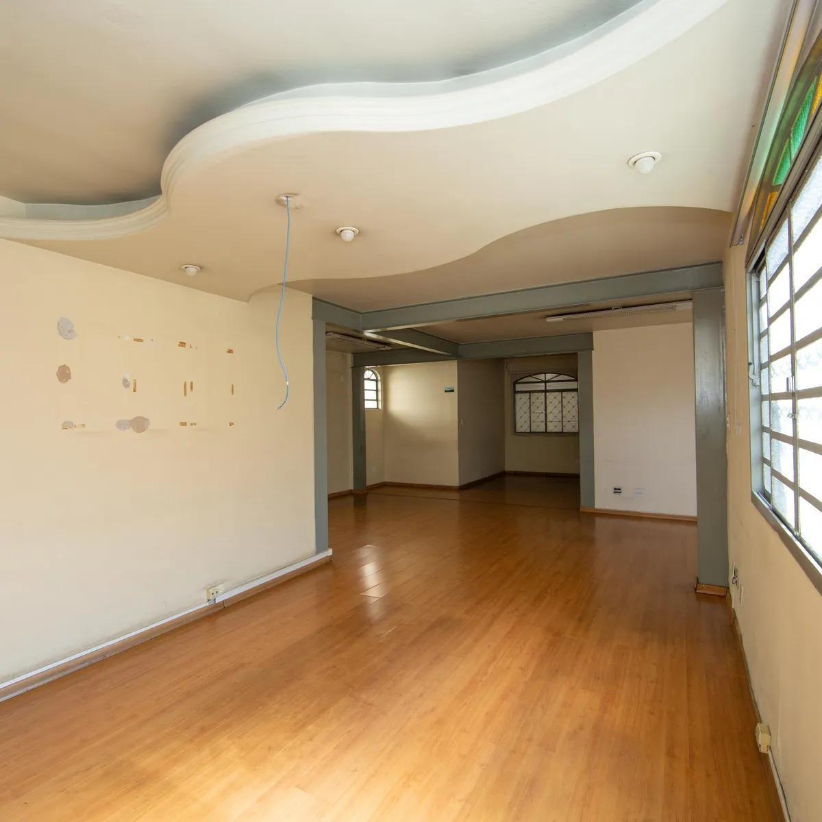 Casa, Betânia, 3 Quartos, 3 Vagas, 1 Suíte