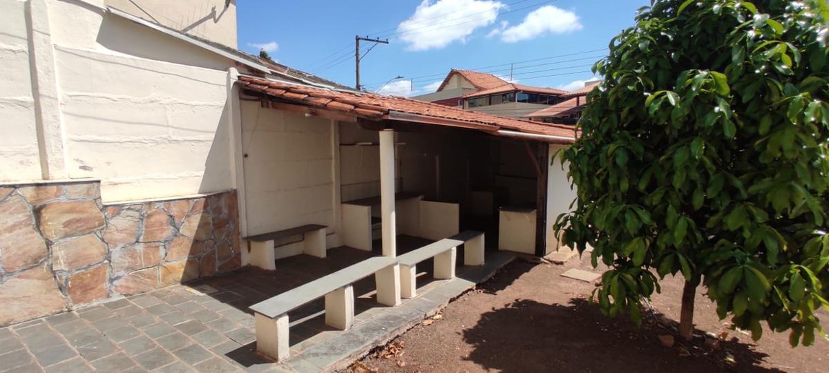 Casa, Sagrada Família, 3 Quartos, 4 Vagas
