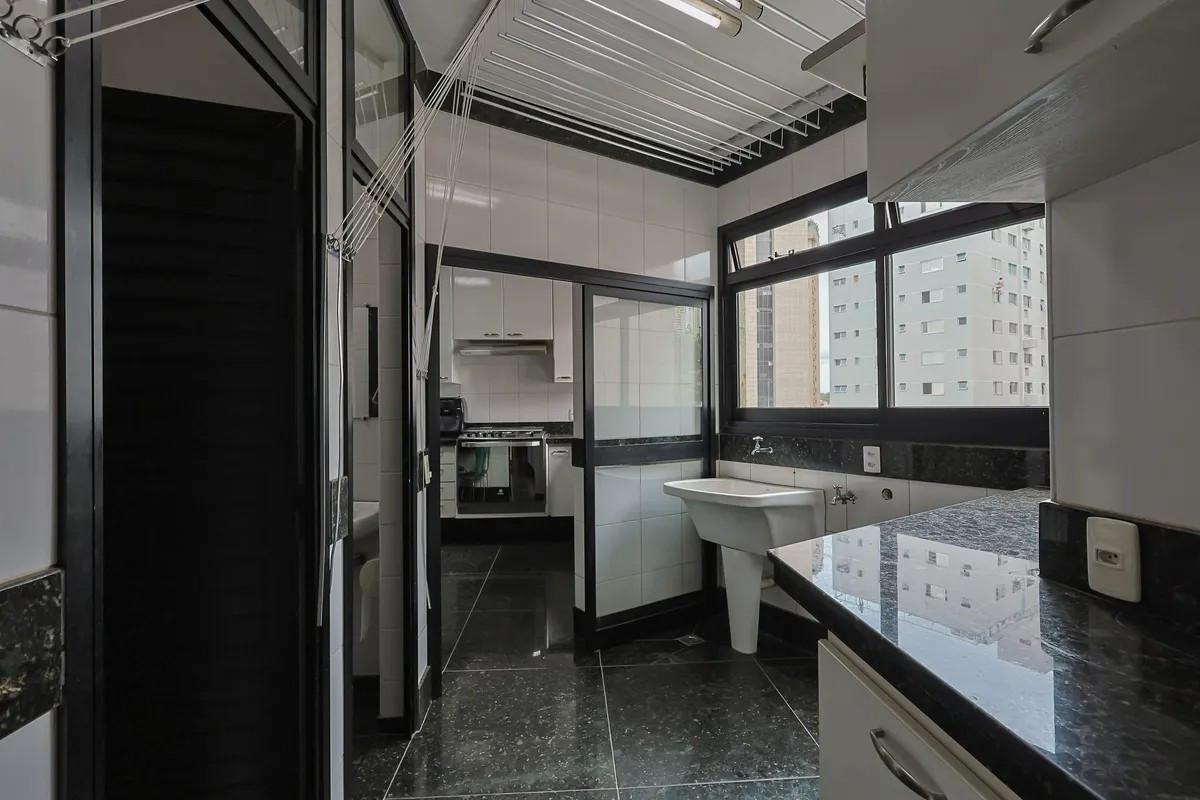 Apartamento, Belvedere, 4 Quartos, 4 Vagas, 2 Suítes