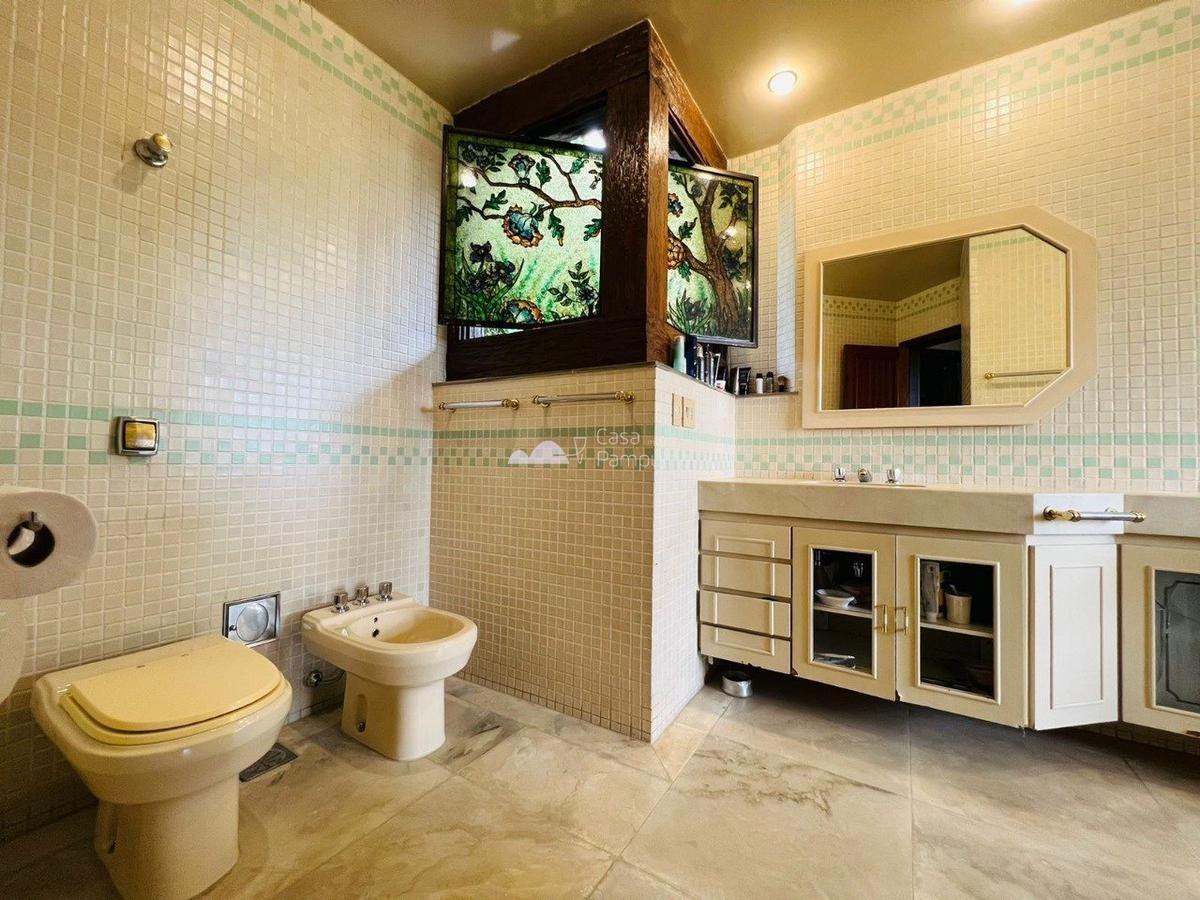 Casa, Jardim Atlântico, 4 Quartos, 8 Vagas, 3 Suítes