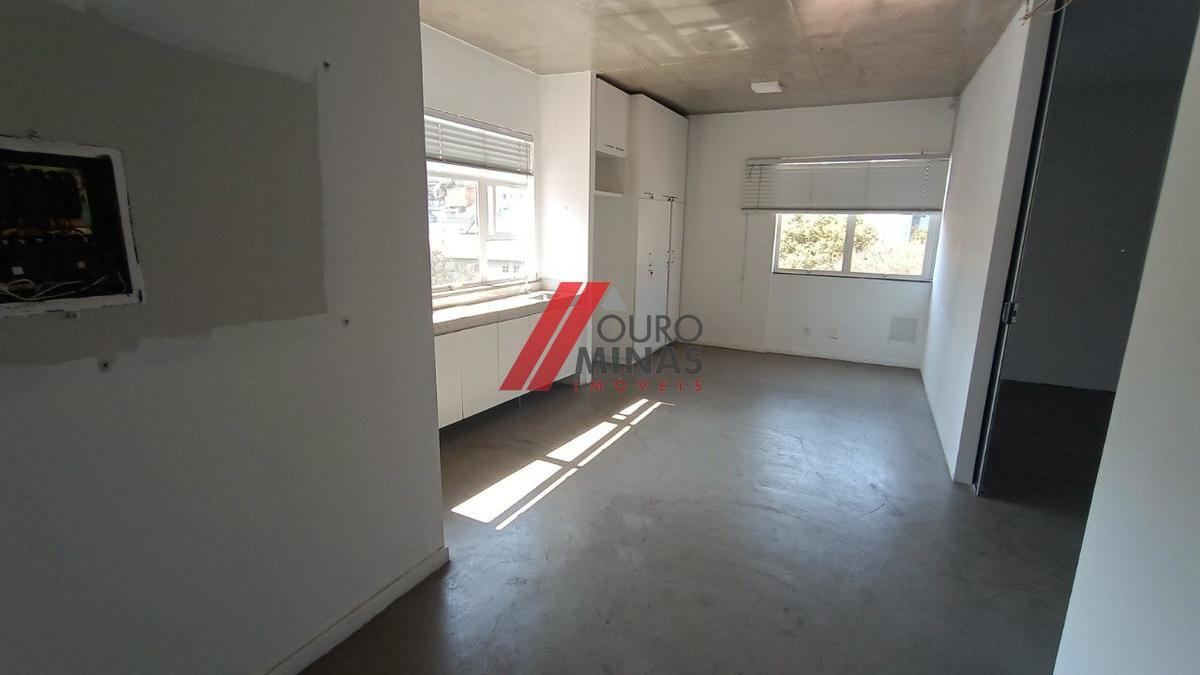 Sala, Funcionários
