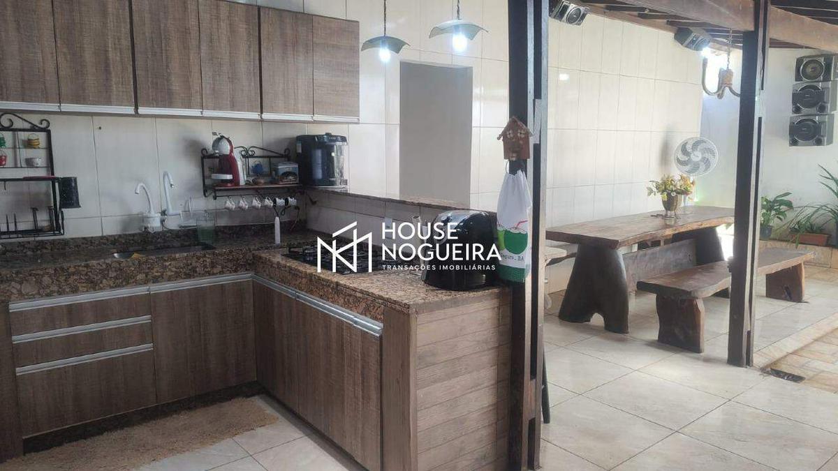 Casa, Palmeiras, 2 Quartos, 2 Vagas, 1 Suíte