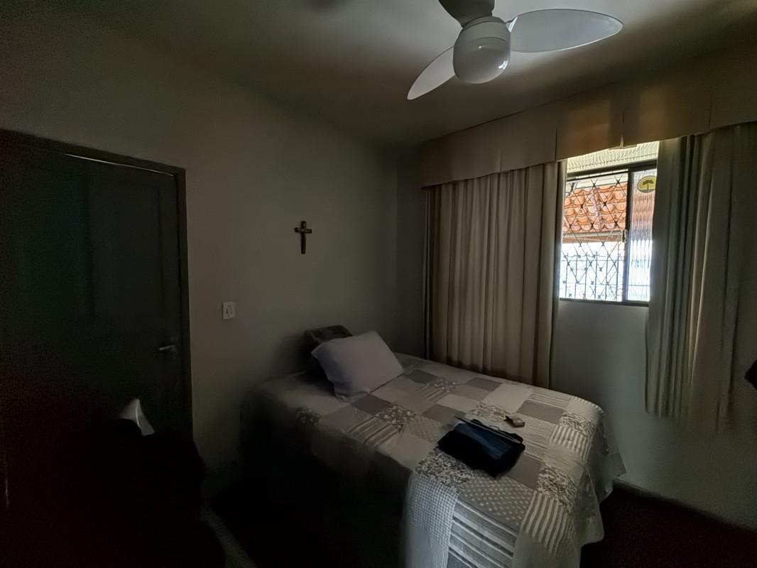 Casa, Sagrada Família, 3 Quartos, 1 Vaga, 1 Suíte