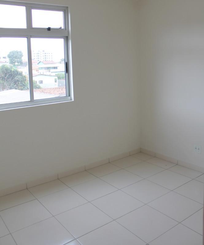 Apartamento, João Pinheiro, 2 Quartos, 1 Vaga, 1 Suíte
