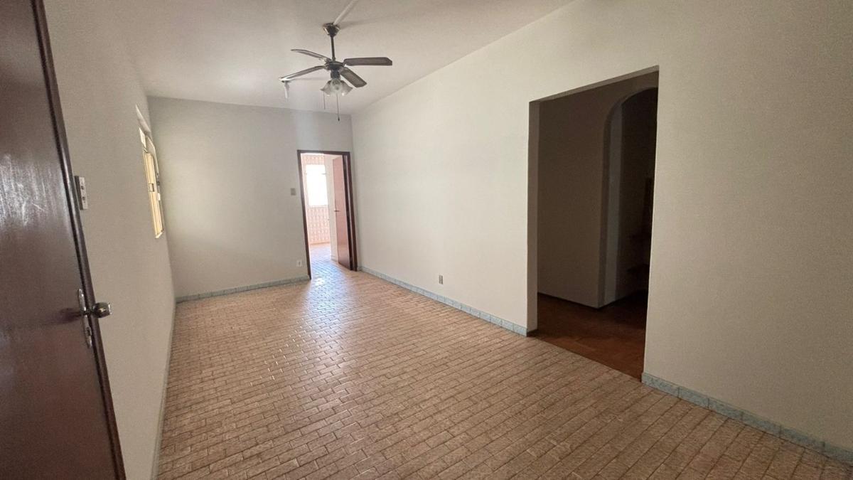 Apartamento, Centro, 4 Quartos, 0 Vaga, 1 Suíte