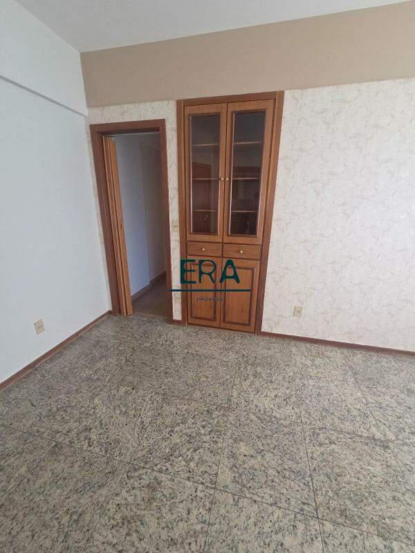 Apartamento, Funcionários, 2 Quartos, 1 Vaga, 1 Suíte