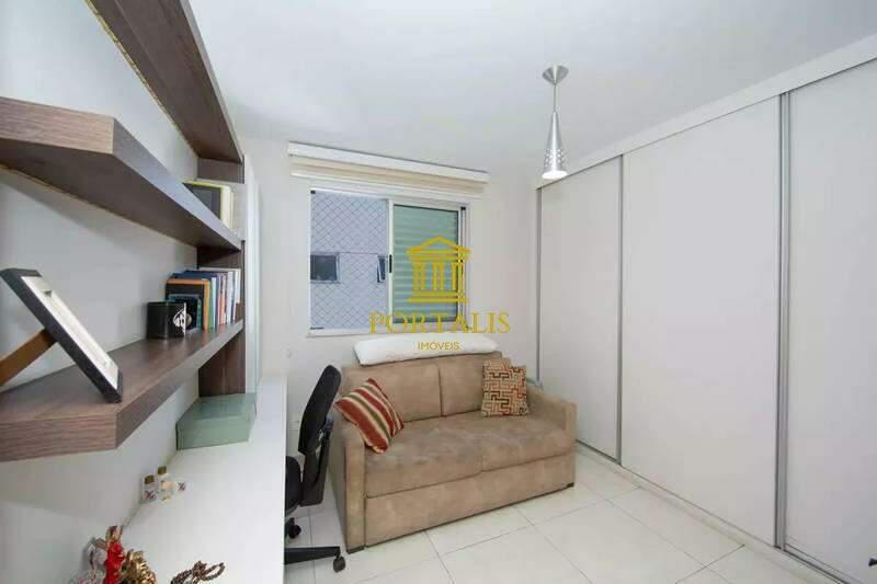 Apartamento, Prado, 2 Quartos, 2 Vagas, 1 Suíte