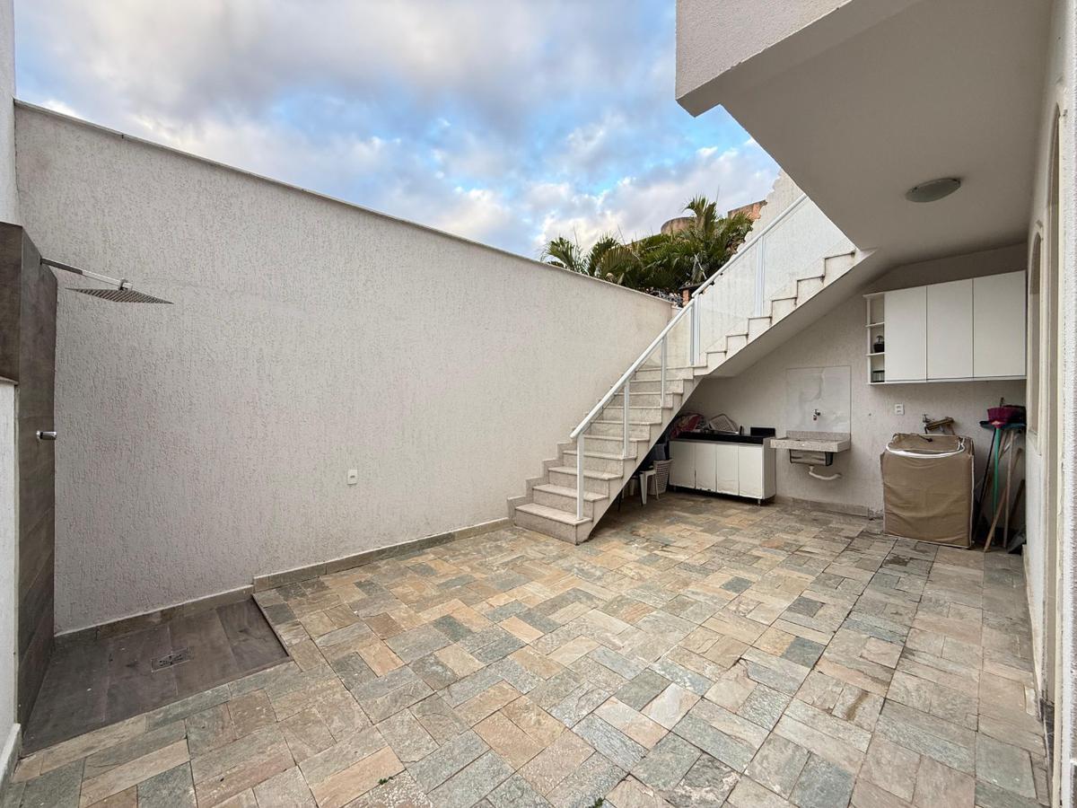 Casa, Santa Amélia, 3 Quartos, 4 Vagas, 1 Suíte